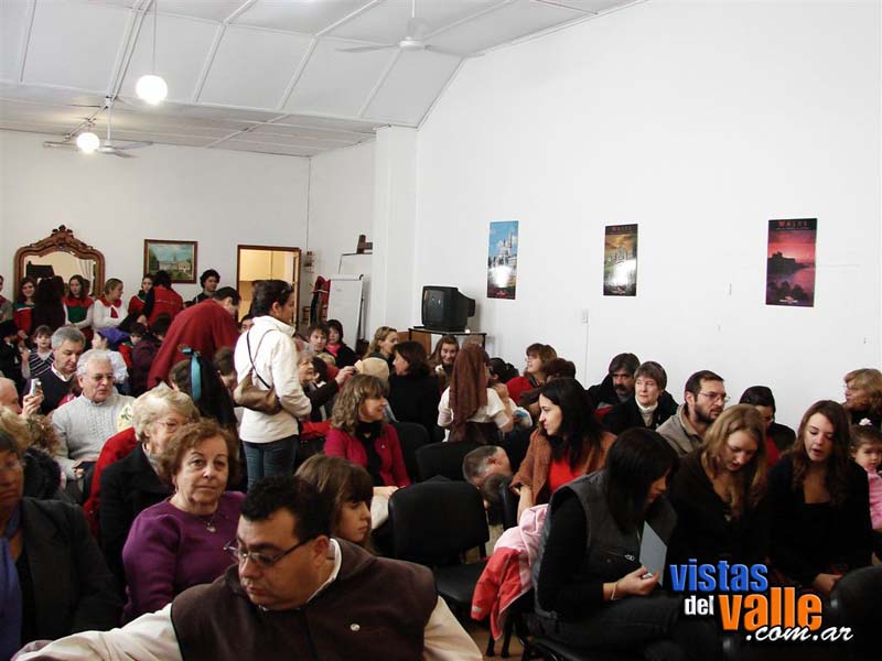 acto escuela hendre-25-5-09 020 copy