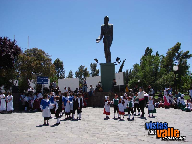 Encuentro provincial de escuelas de danzas galesas 8-11-08 210(2) copy