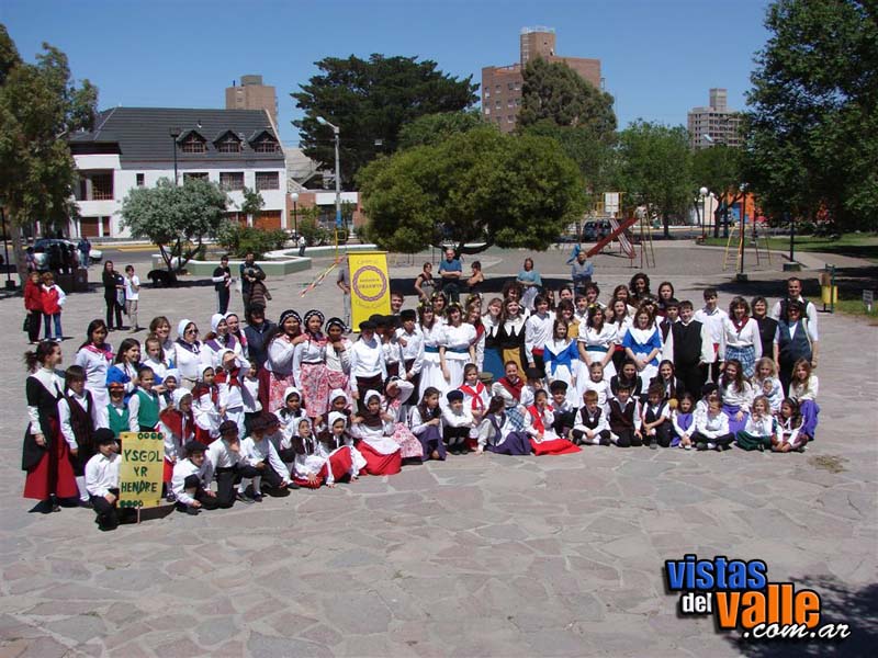 Encuentro provincial de escuelas de danzas galesas 8-11-08 227(2) copy